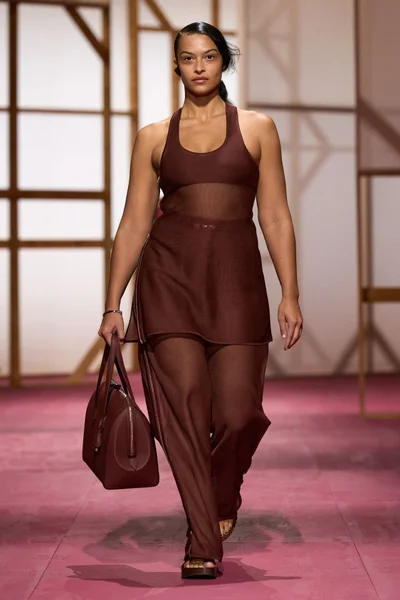 Look 30